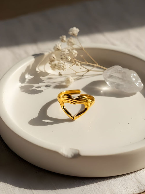 Heart Embrace Ring Premium 18K Gold PVD Coat