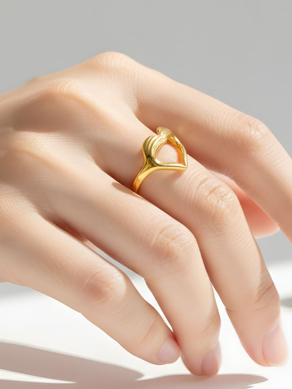 Heart Embrace Ring Premium 18K Gold PVD Coat