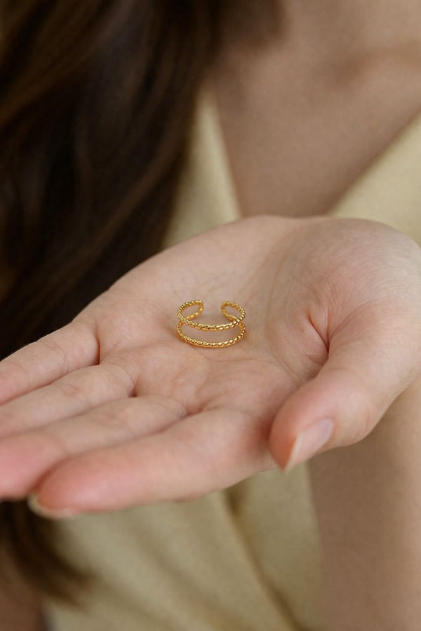 Aura Double-Wire Band Ring