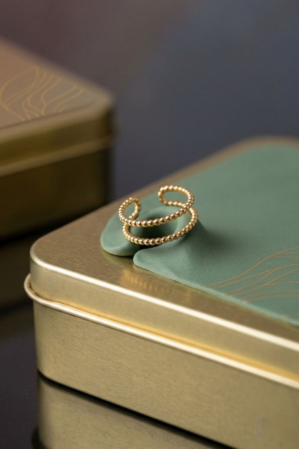 Aura Double-Wire Band Ring